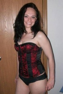 , 25  female escort, durham region